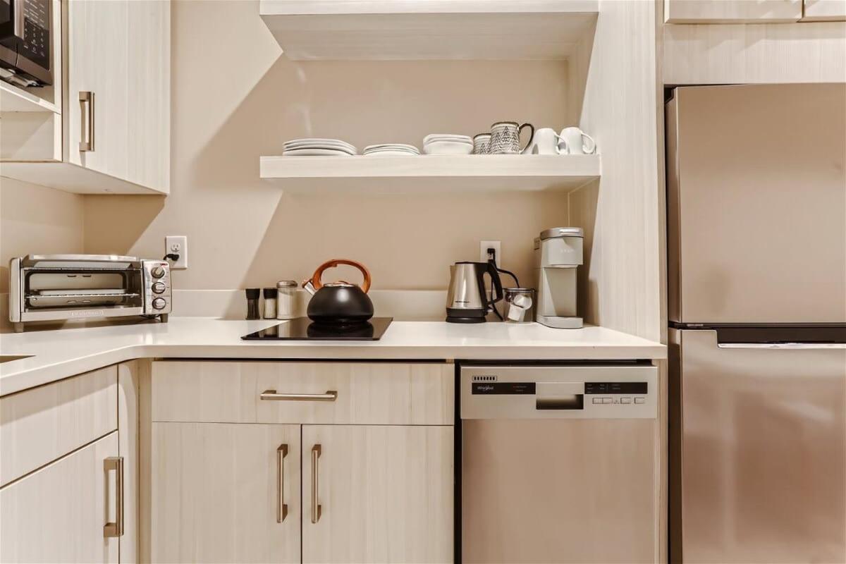 Serenity At Sloan'S 1-Br With A Modern Twist Денвер Экстерьер фото