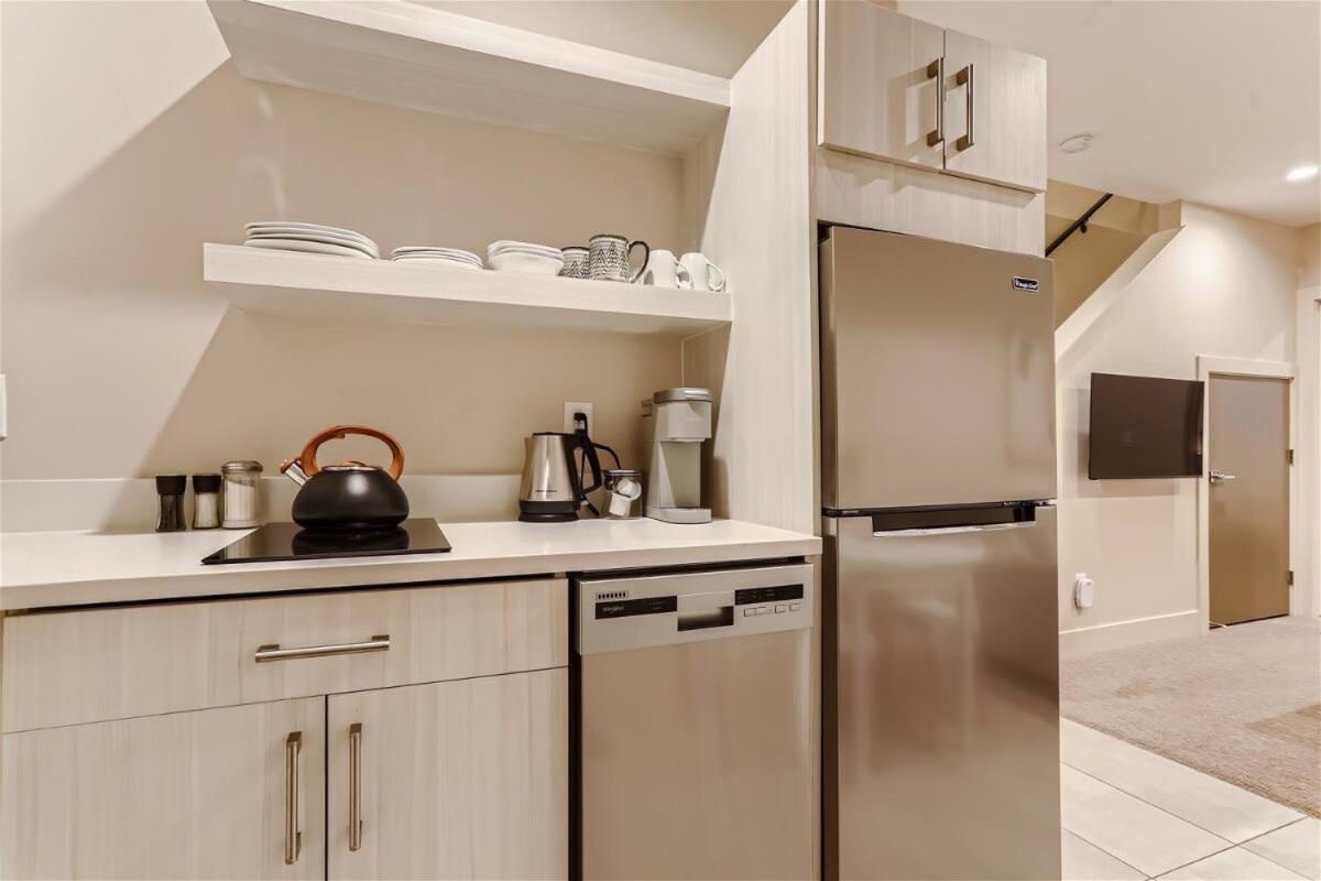 Serenity At Sloan'S 1-Br With A Modern Twist Денвер Экстерьер фото